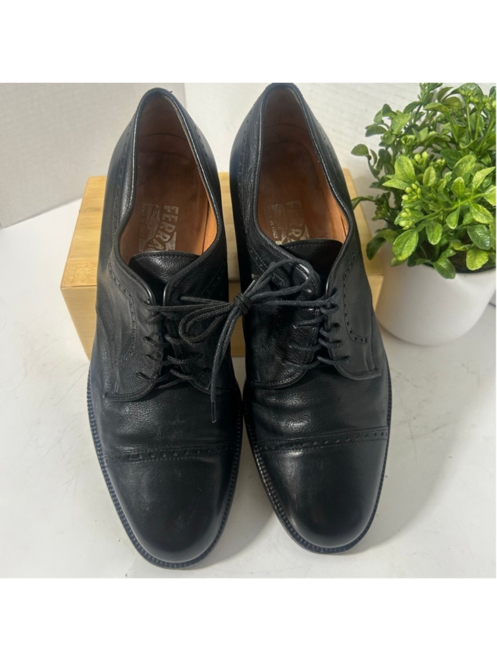VTG Salvatore Ferragamo Leather Cap Toe Dress Oxfords Vibram Black 7.5 Office